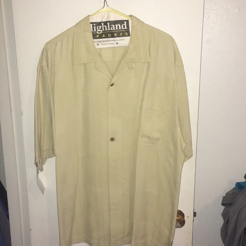 Tommy Bahama button down